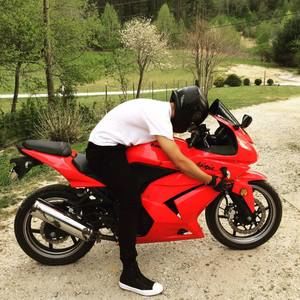 Meet your Posher, Fredy